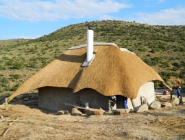 Thatched lodge, Eastern Cape thatching company